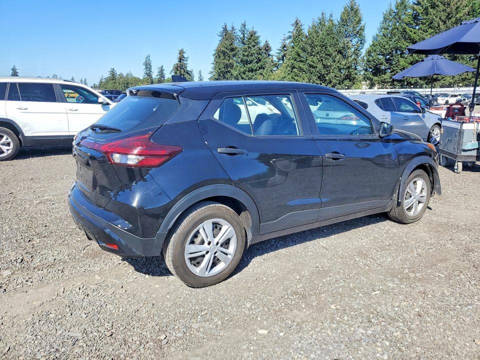 2021 NISSAN KICKS S 3