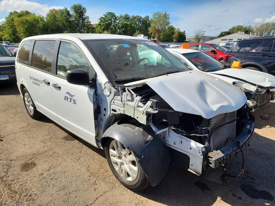 2019 DODGE GRAND CARAVAN SE 4
