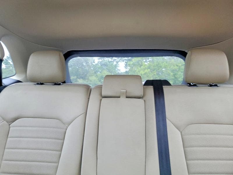 2018 FORD EDGE SE 10