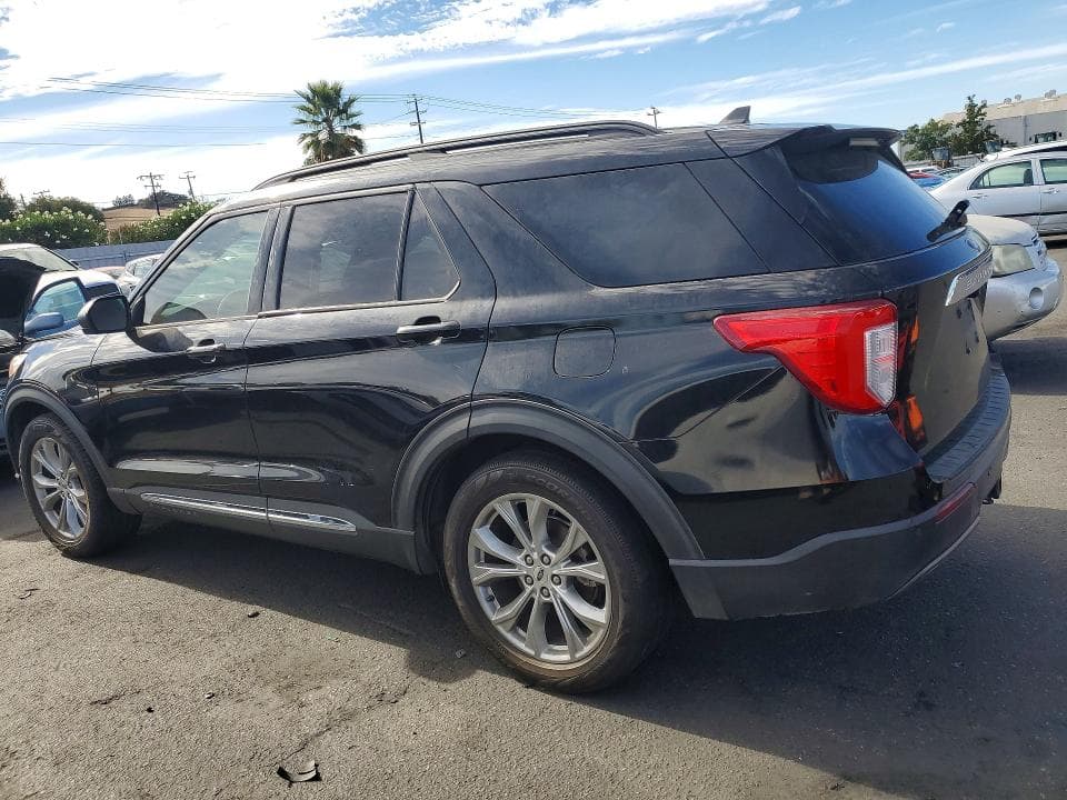 2020 FORD EXPLORER XLT 2