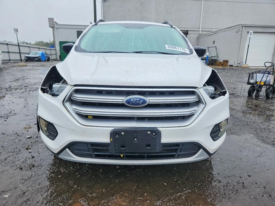 2017 FORD ESCAPE SE 5