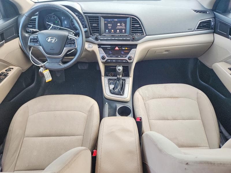 2017 HYUNDAI ELANTRA SE 8