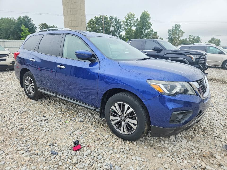 2017 NISSAN PATHFINDER S 4