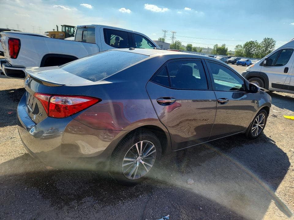 2018 TOYOTA COROLLA LE 3