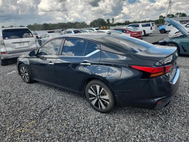 2022 NISSAN ALTIMA SV 2