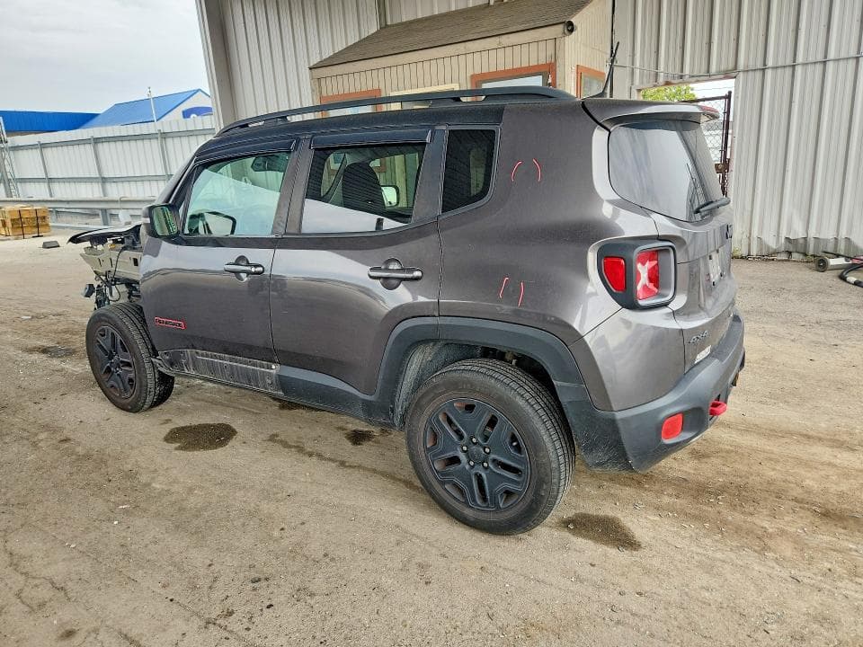 2018 JEEP RENEGADE TRAILHAWK 2