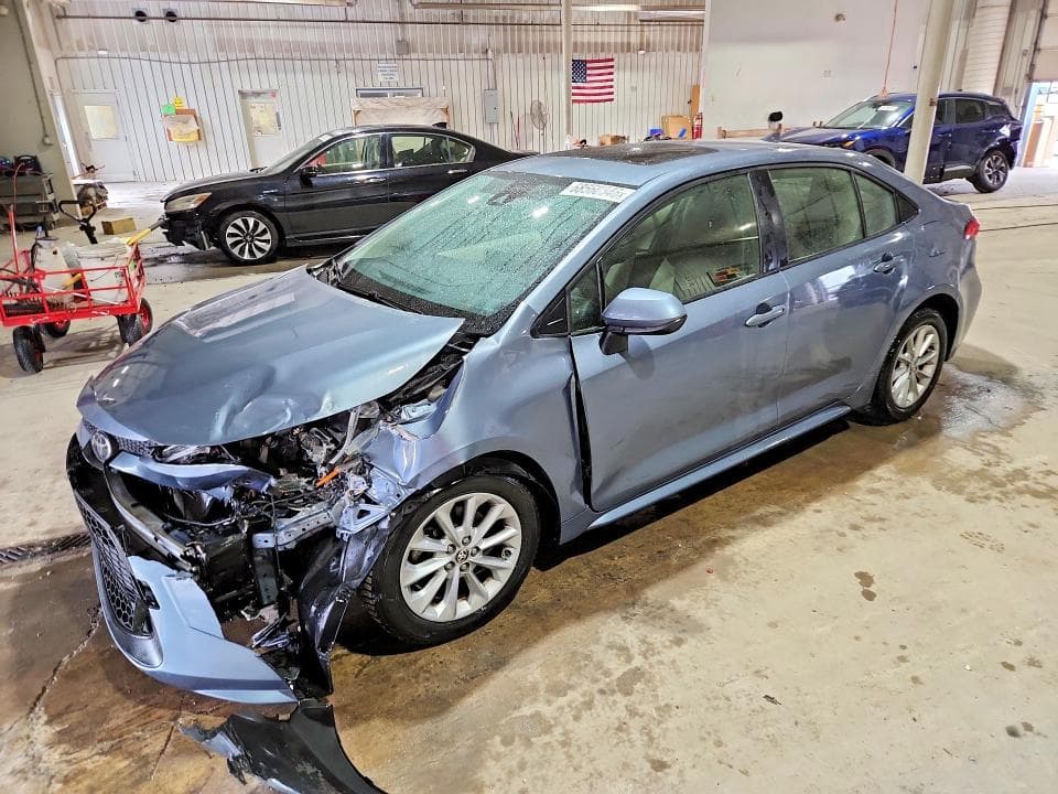2020 TOYOTA COROLLA LE - 1