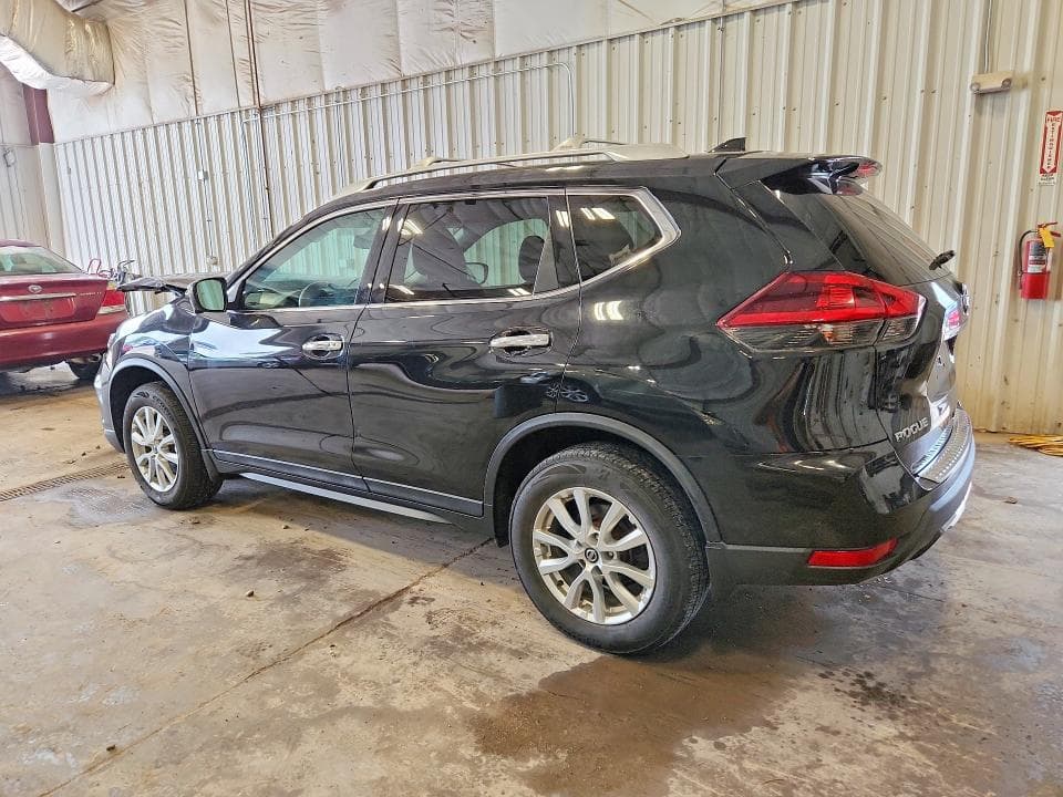 2017 NISSAN ROGUE SV 2