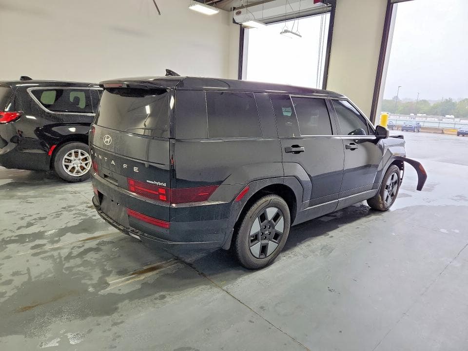 2026 HYUNDAI SANTA FE SE 3