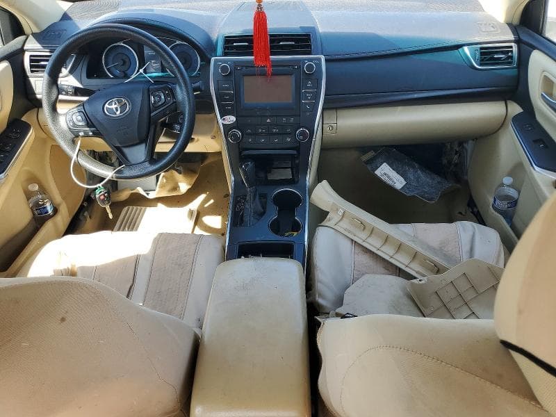 2017 TOYOTA CAMRY LE 8