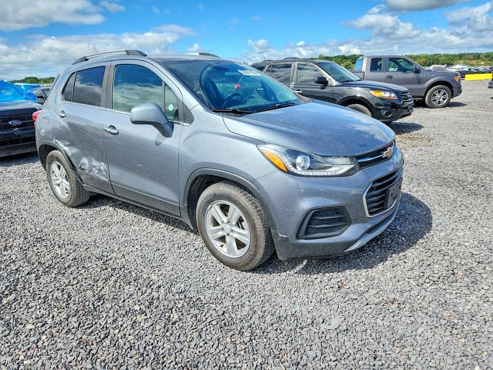 2019 CHEVROLET TRAX 1LT 4