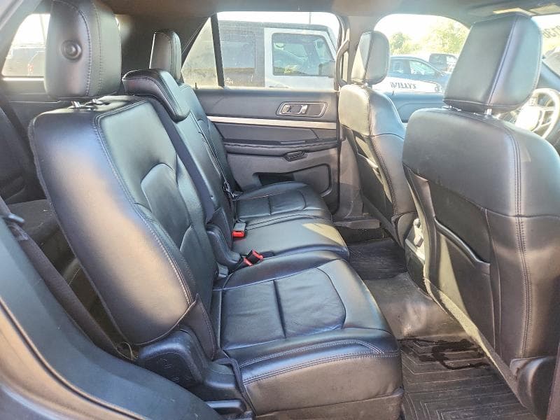 2018 FORD EXPLORER XLT 10