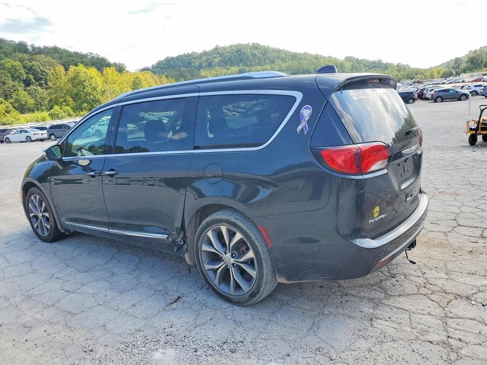 2018 CHRYSLER PACIFICA LIMITED 2