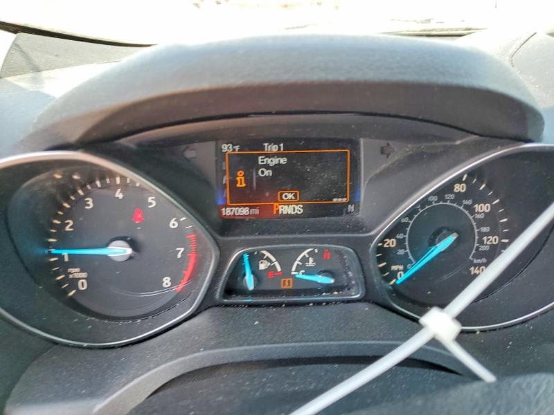 2017 FORD ESCAPE S 9