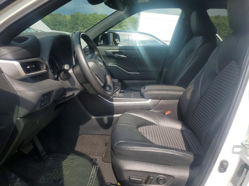 2024 TOYOTA HIGHLANDER XSE 7