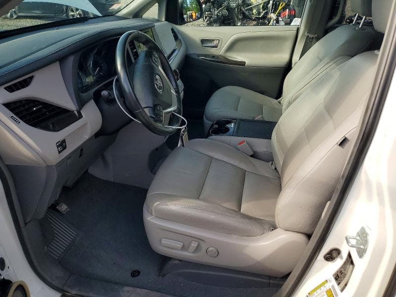 2019 TOYOTA SIENNA XLE 7-PASSENGER 7