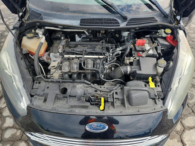 2017 FORD FIESTA SE 11