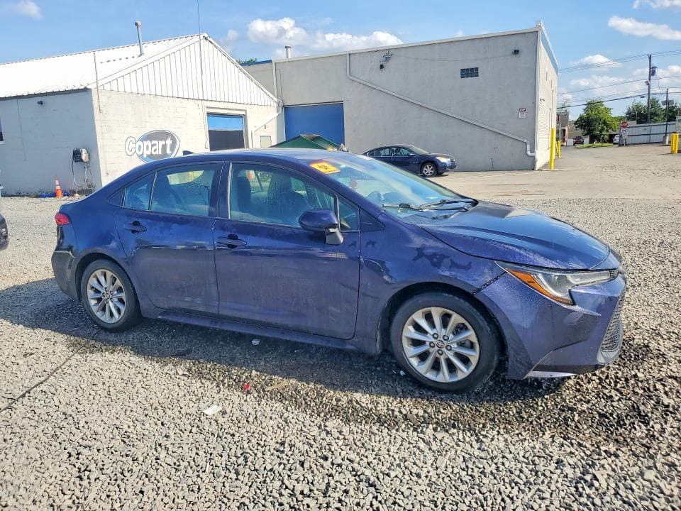 2020 TOYOTA COROLLA LE 4
