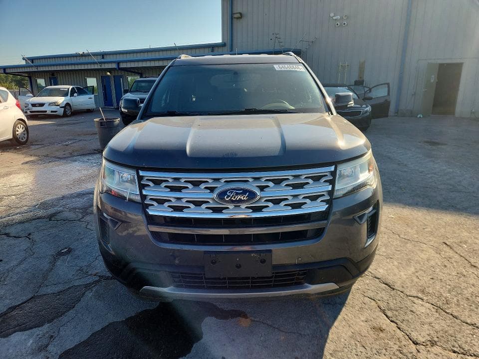 2018 FORD EXPLORER XLT 5