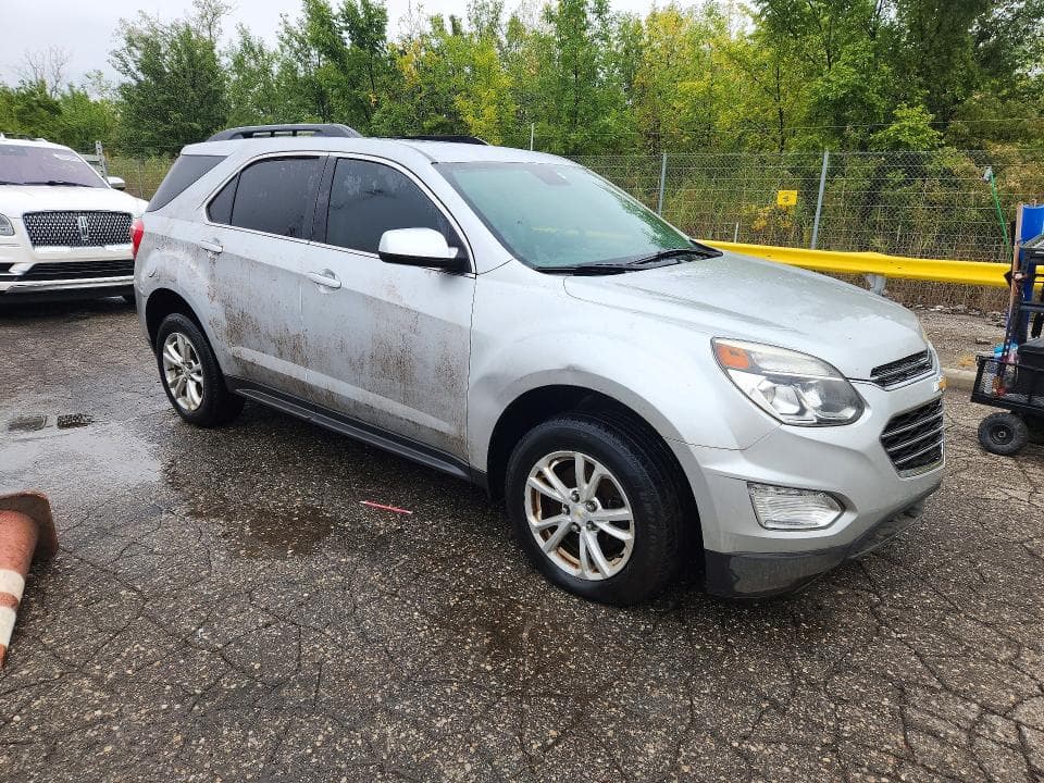 2017 CHEVROLET EQUINOX LT 4