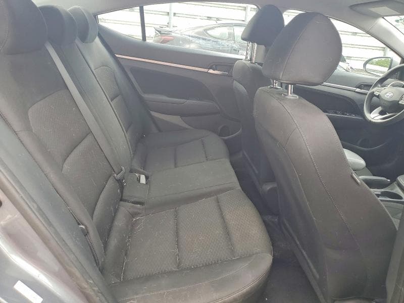 2019 HYUNDAI ELANTRA SEL 10