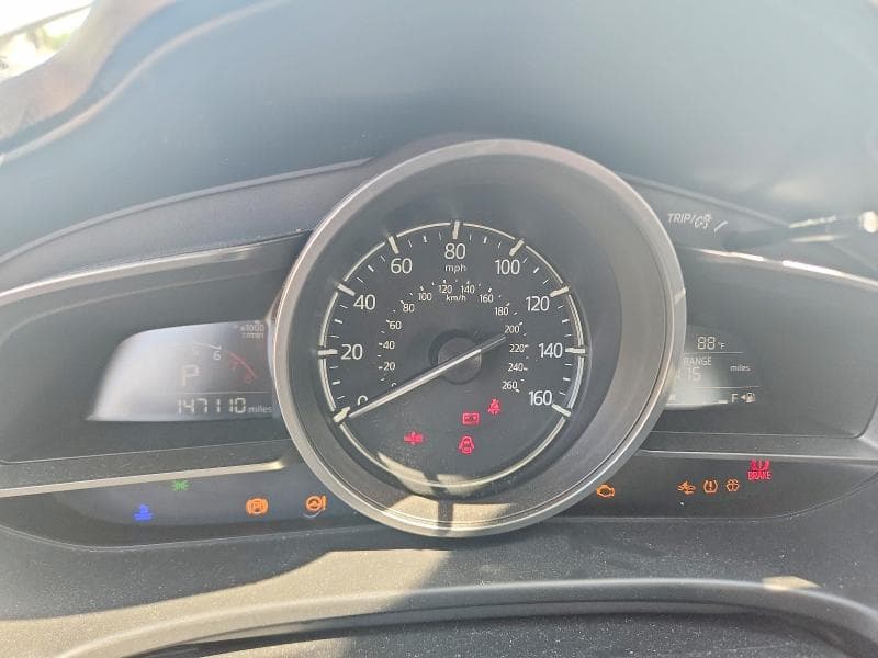 2018 MAZDA 3 TOURING 9