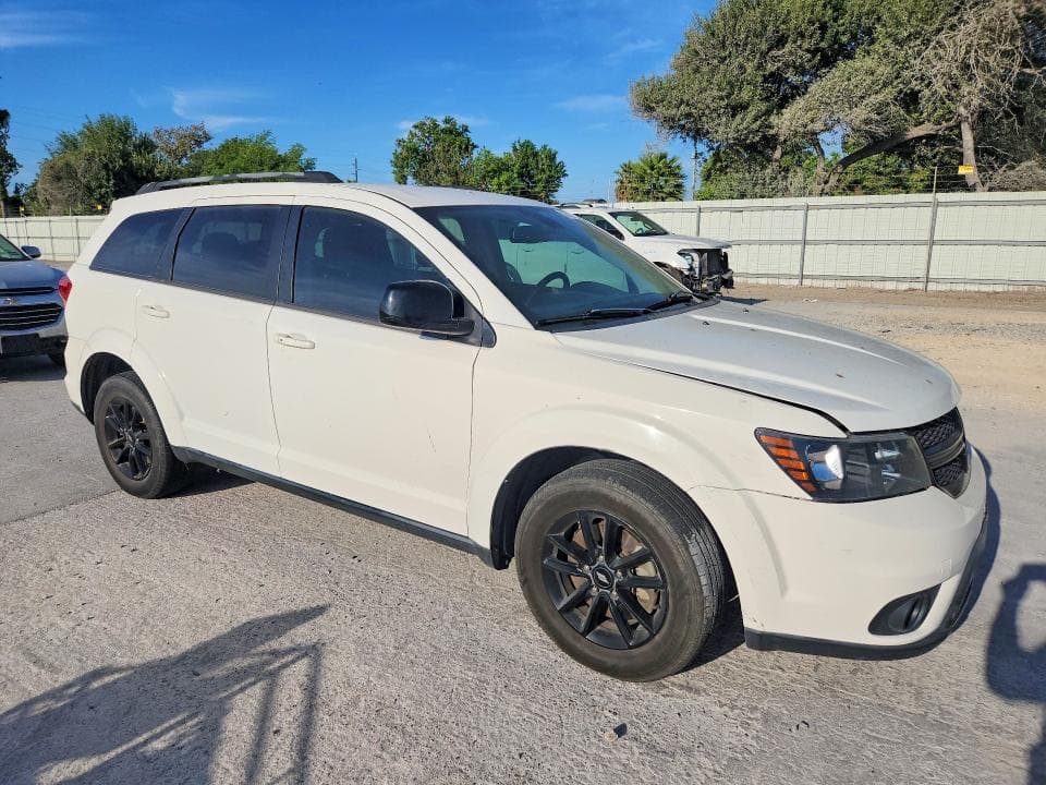 2019 DODGE JOURNEY SE 4