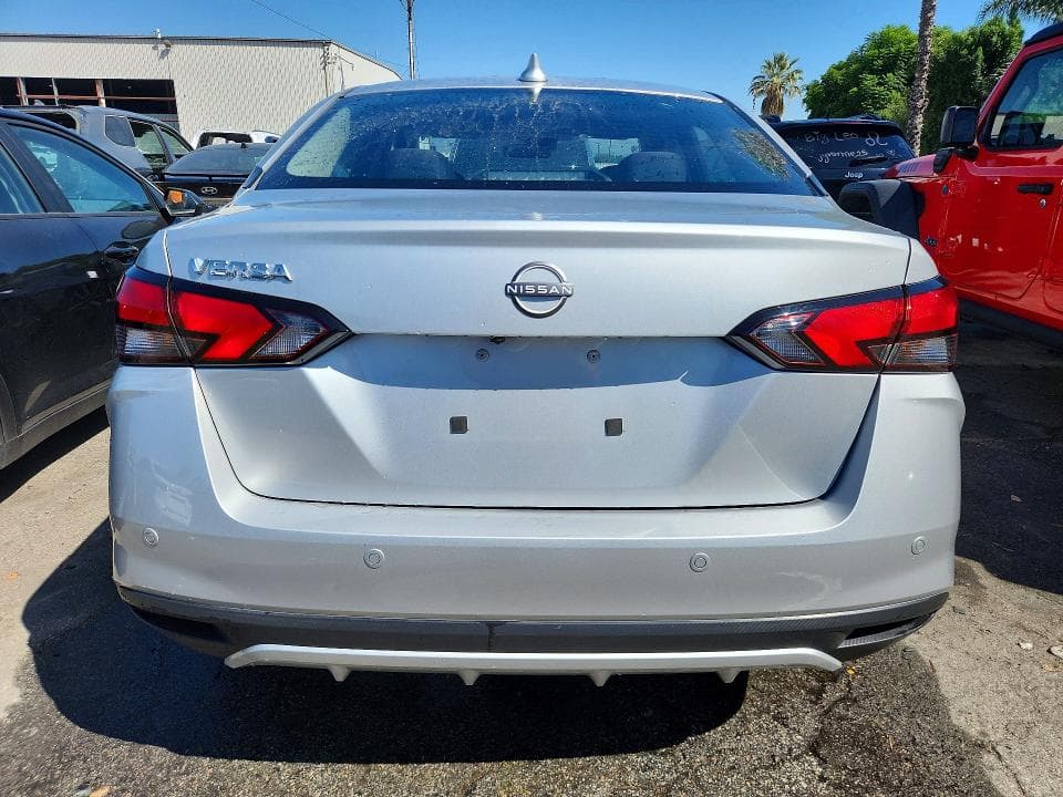 2025 NISSAN VERSA SV 6