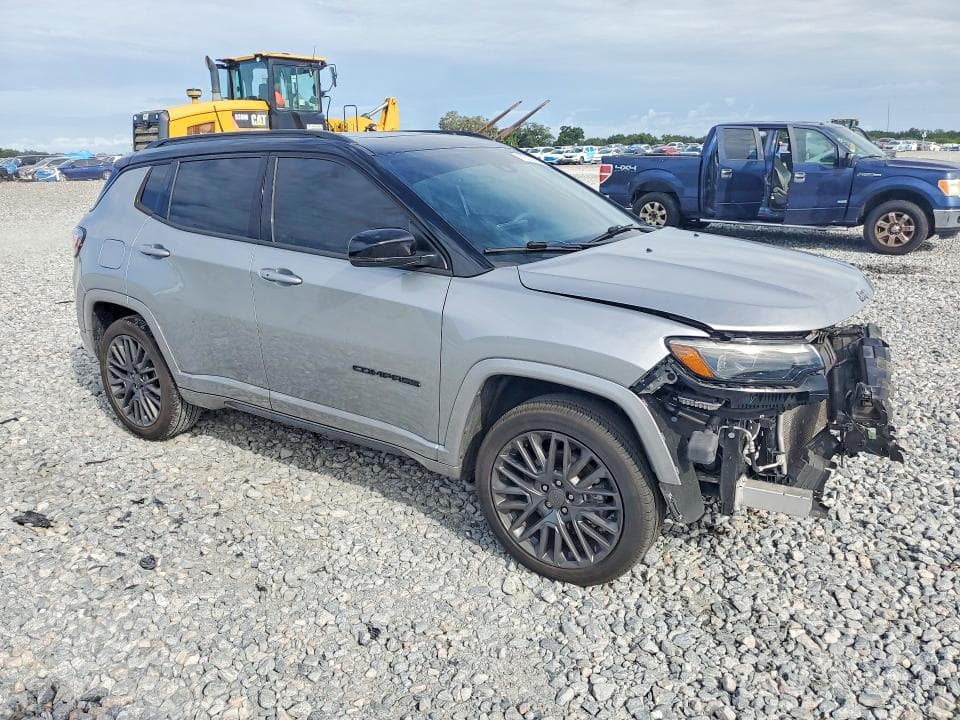 2022 JEEP COMPASS LIMITED 4