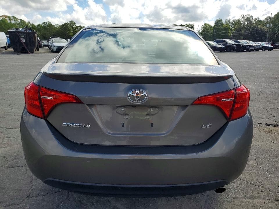 2017 TOYOTA COROLLA SE 6