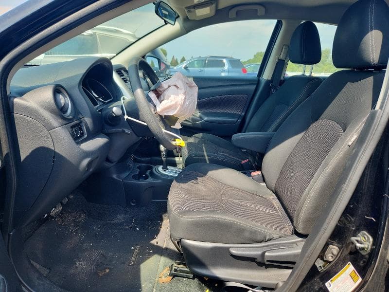 2018 NISSAN VERSA SV 7
