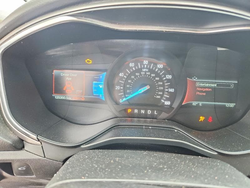2020 FORD FUSION SE 9