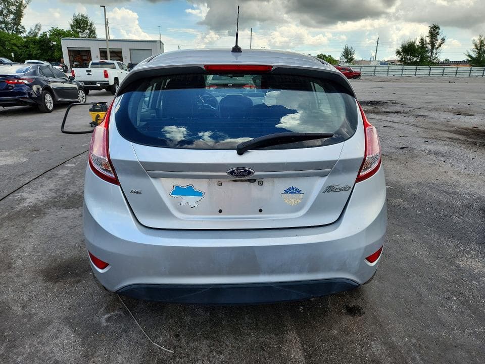 2019 FORD FIESTA SE 6