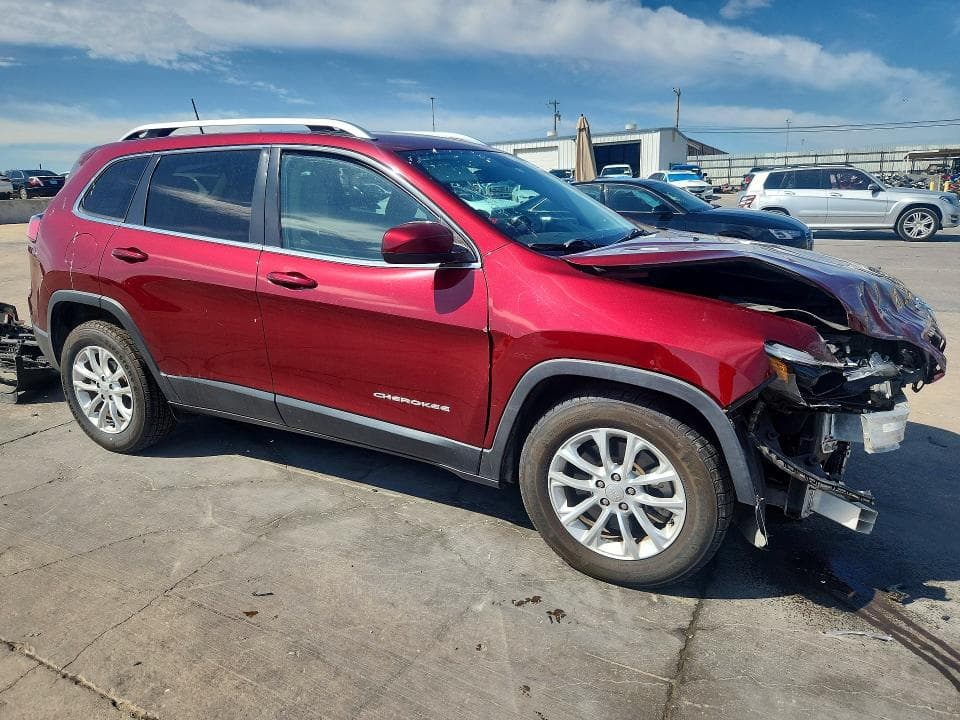 2019 JEEP CHEROKEE LATITUDE 4
