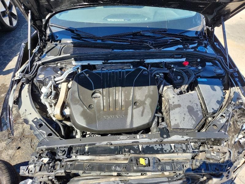 2024 VOLVO S60 PLUS 11