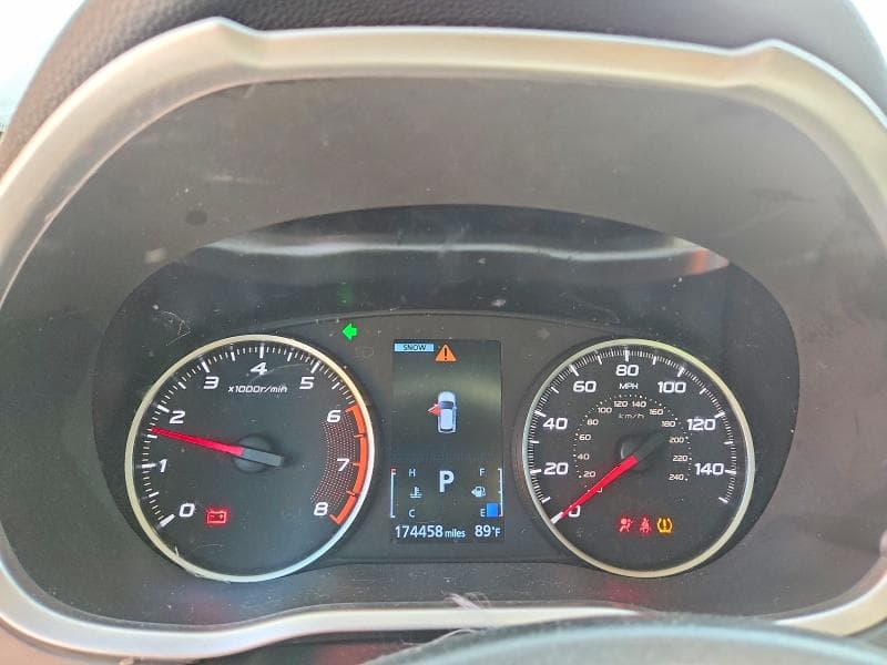 2019 MITSUBISHI ECLIPSE CROSS ES 9