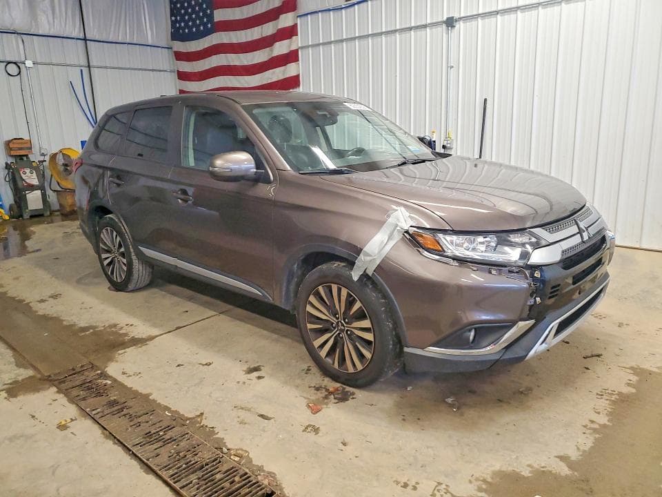 2020 MITSUBISHI OUTLANDER SE 4