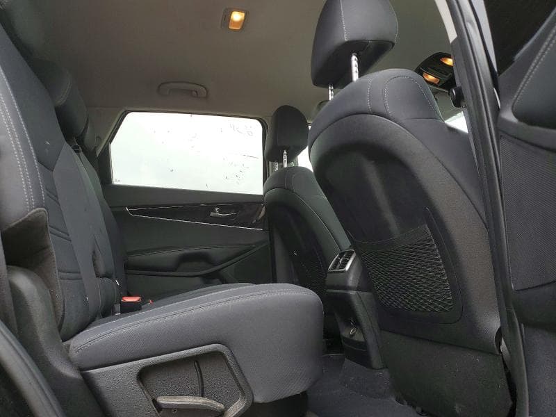 2019 KIA SORENTO L 11