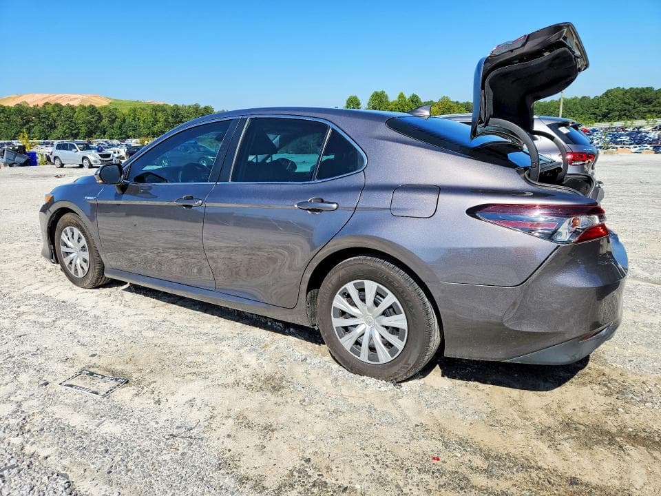 2021 TOYOTA CAMRY LE 2