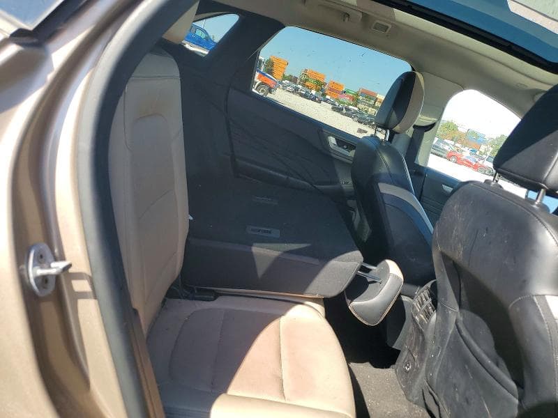 2021 FORD ESCAPE SEL 11