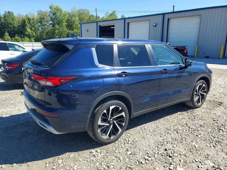 2024 MITSUBISHI OUTLANDER SE 3
