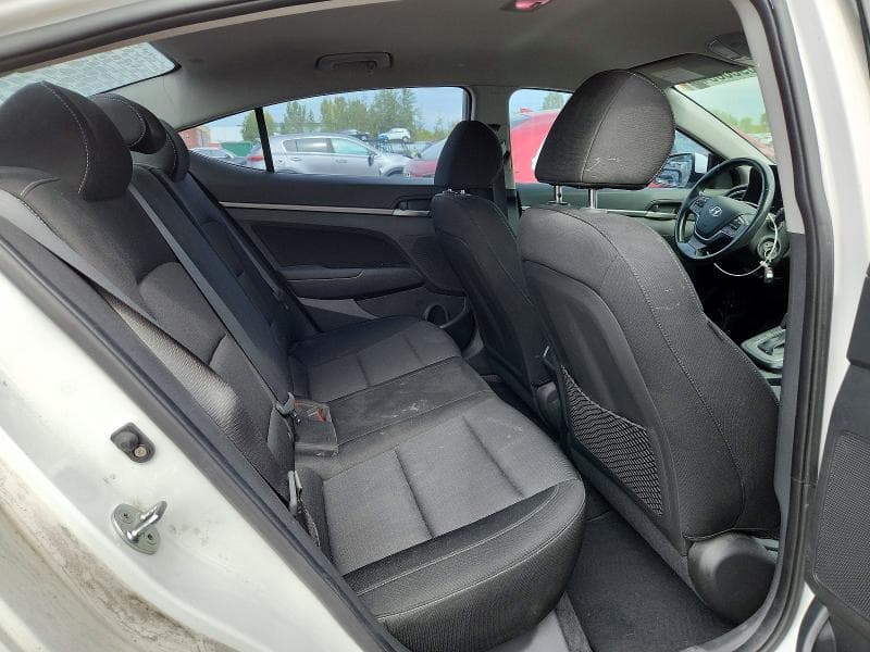 2018 HYUNDAI ELANTRA SEL 10
