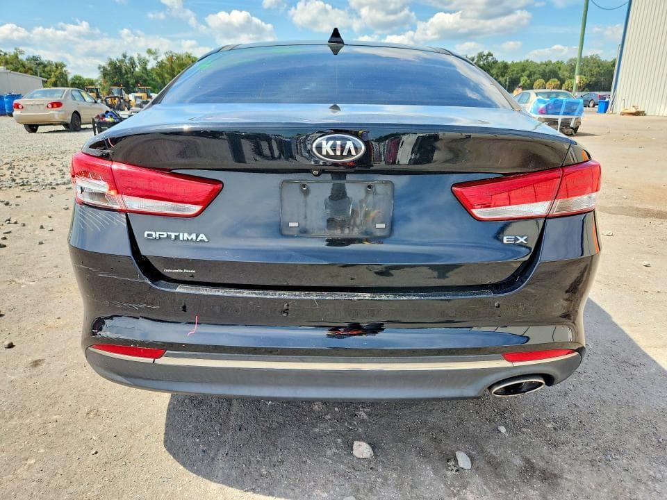 2017 KIA OPTIMA EX 6