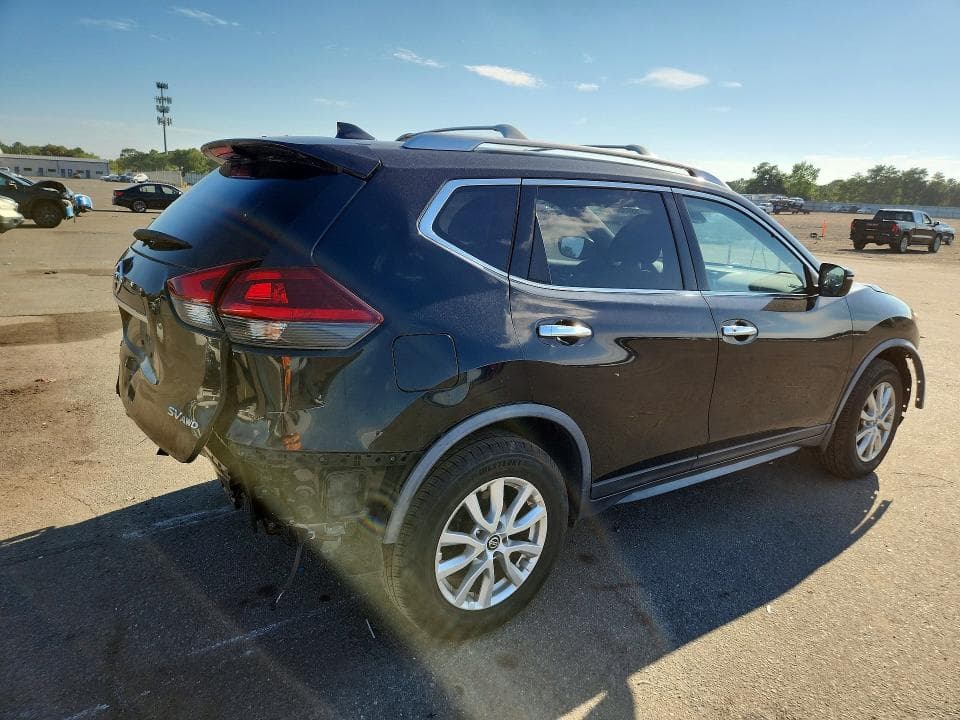 2020 NISSAN ROGUE SV 3