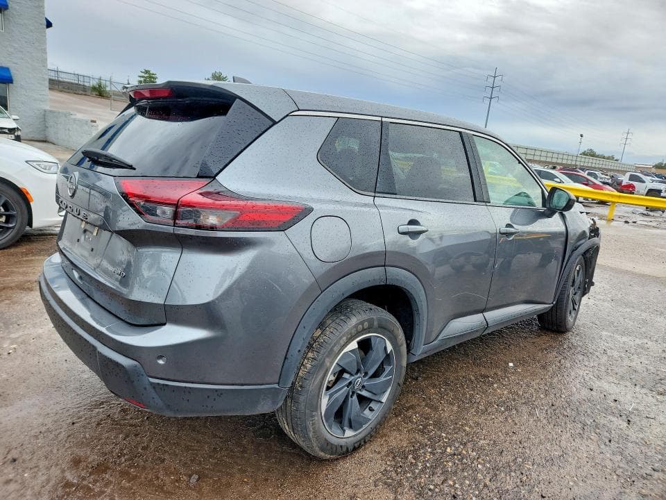2025 NISSAN ROGUE SV 3