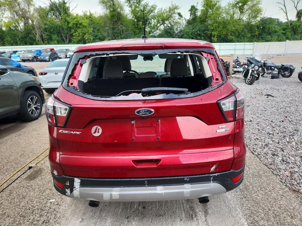 2017 FORD ESCAPE SE 6