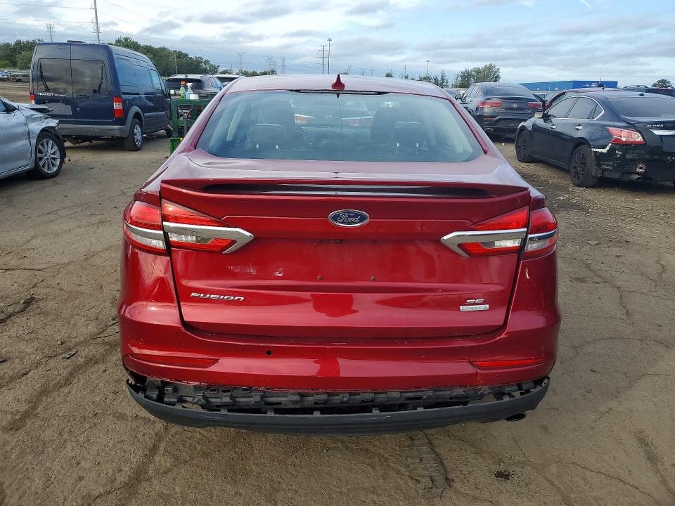 2019 FORD FUSION SE 6