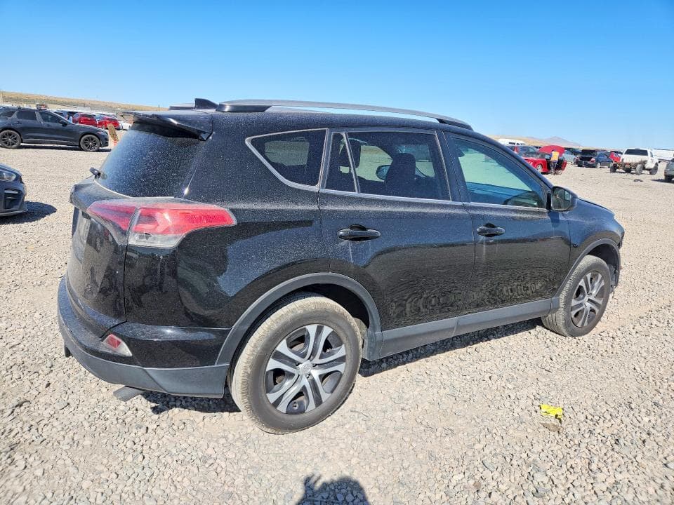 2017 TOYOTA RAV4 LE 3