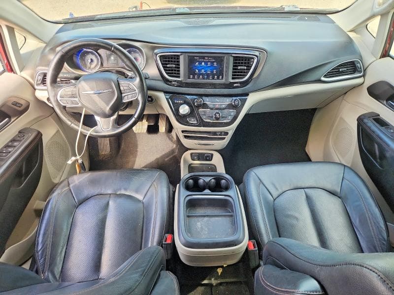 2020 CHRYSLER PACIFICA TOURING L 8
