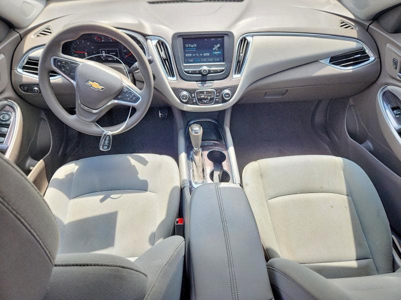 2017 CHEVROLET MALIBU LT 8